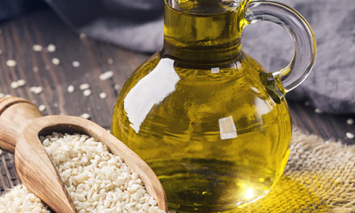 Apply-Sesame-Oil