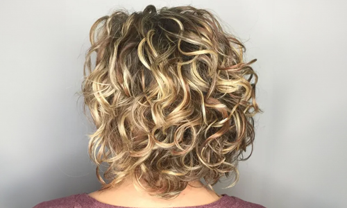 Curly-Bob